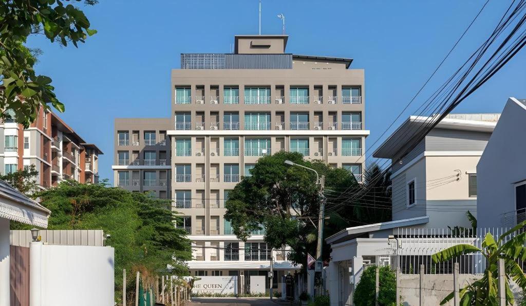 The Queen Palace バンコク都 エクステリア 写真